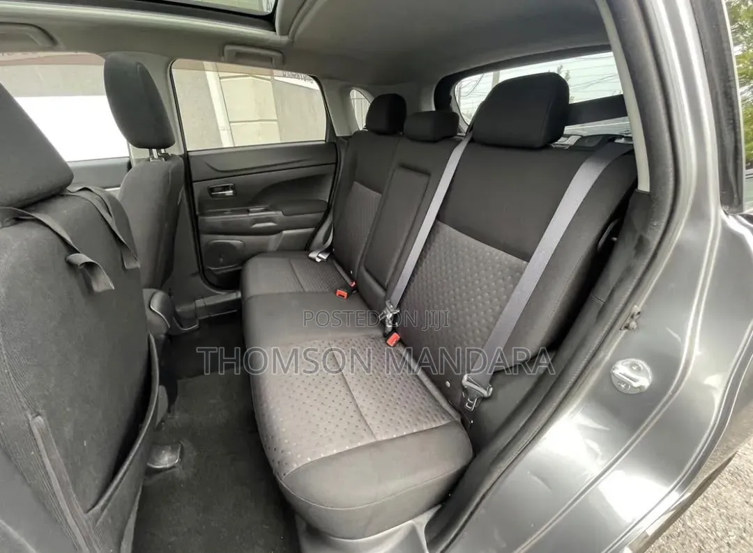 Mitsubishi RVR 2.0 2011 Gray