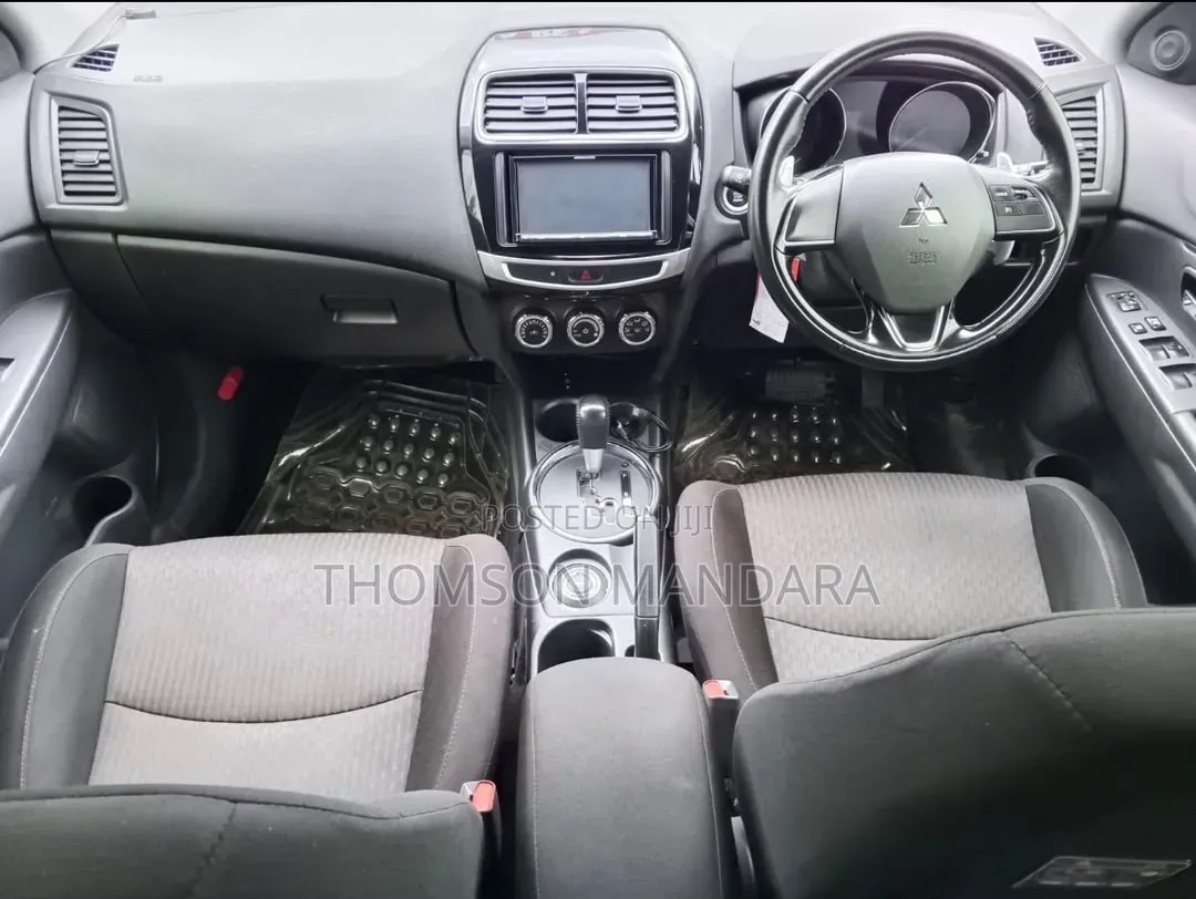 Mitsubishi RVR 2.0 2011 Gray