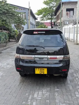 Toyota Gaia 2005 Black