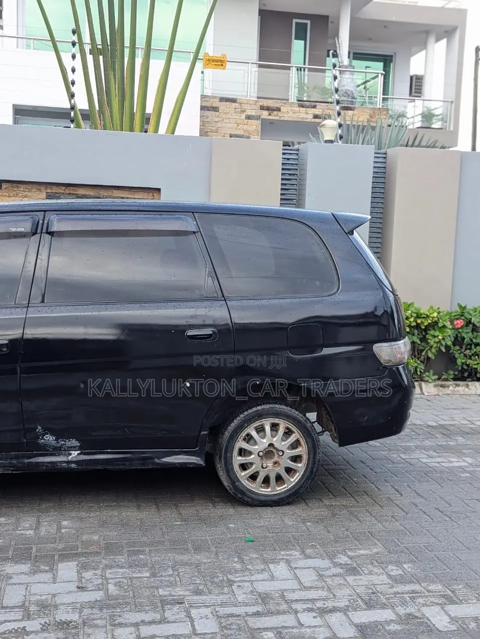 Toyota Gaia 2005 Black