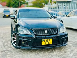 Toyota Crown 2006 Black