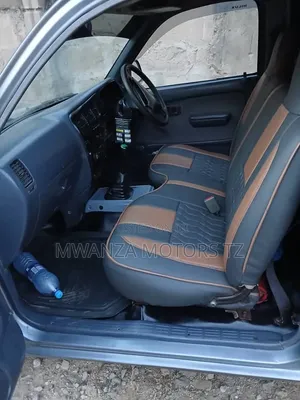 Toyota Hilux 1999 Beige