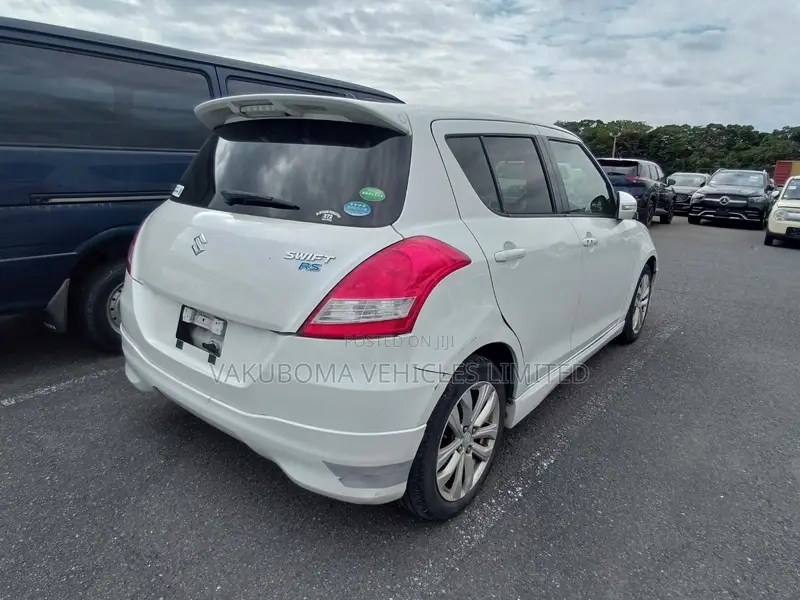 Suzuki Swift 2016 Pearl