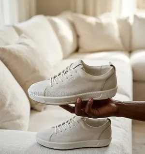 Men's Ecco Premium Black Grained Lace-Up Sneakers With White Sole
