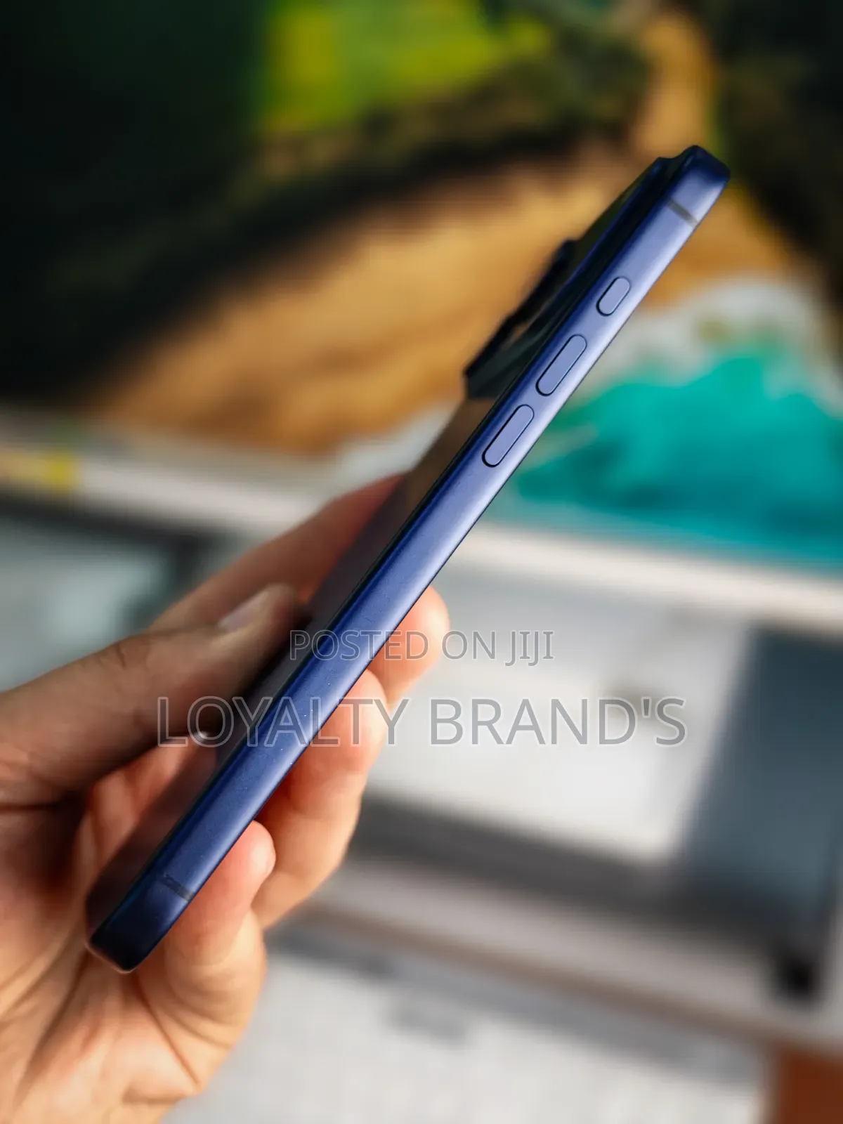 New Apple iPhone 17 Pro Max 256 GB Blue