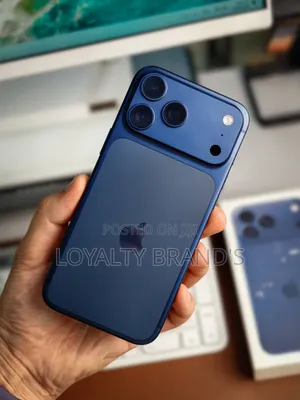 New Apple iPhone 17 Pro Max 256 GB Blue