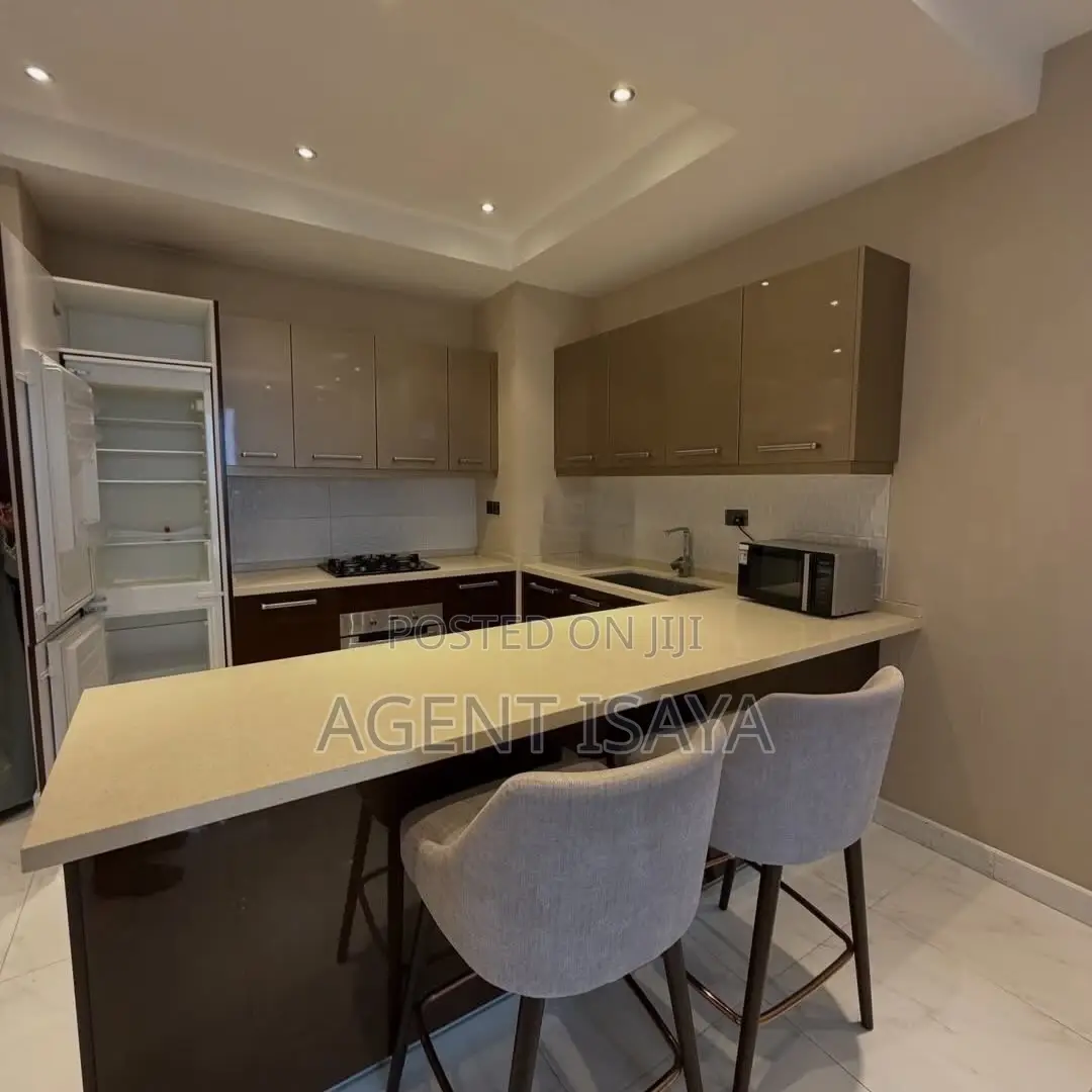 Furnished 2bdrm Apartment in Oyster Bay for rent