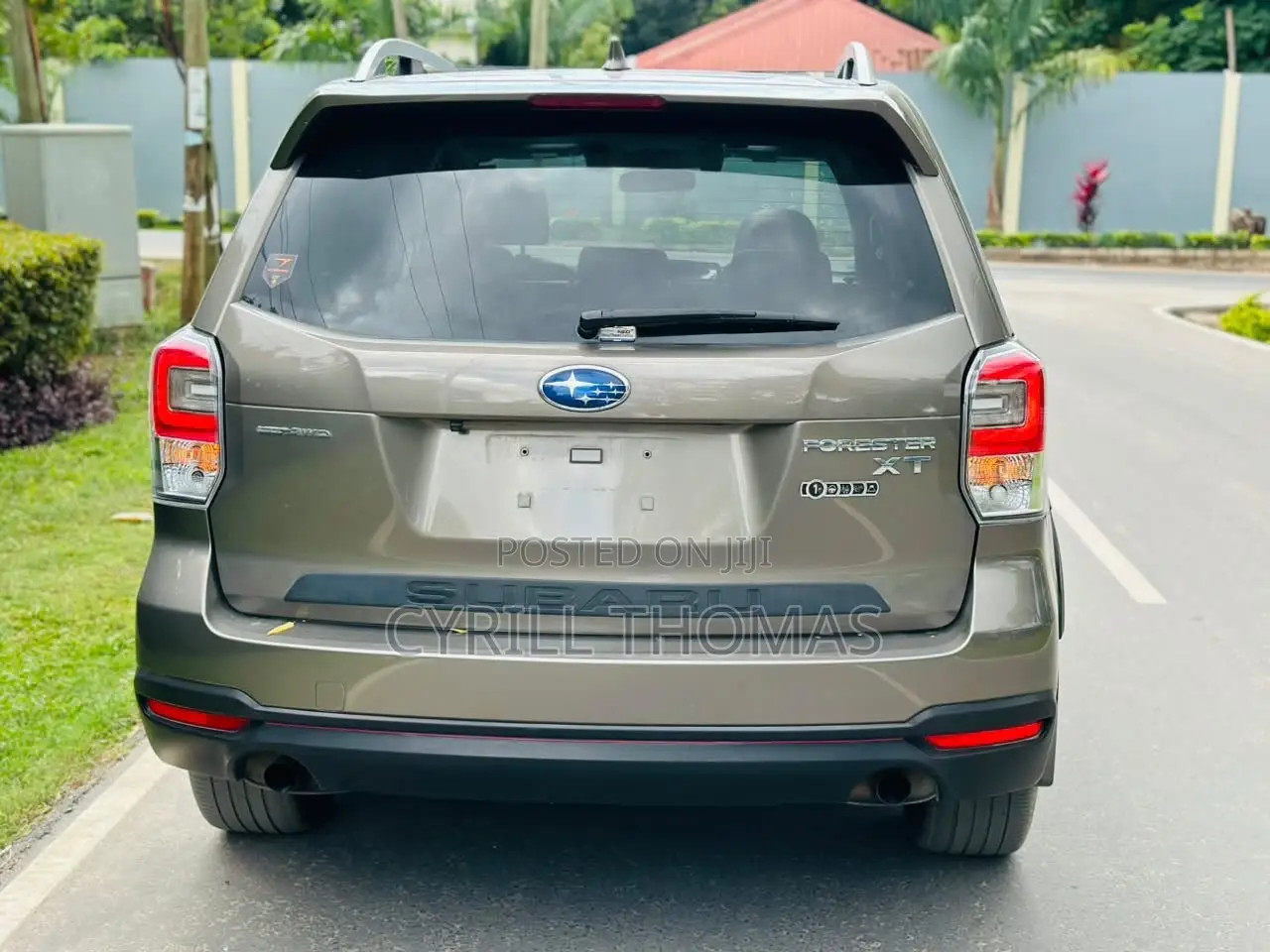 Subaru Forester 2016 Gray