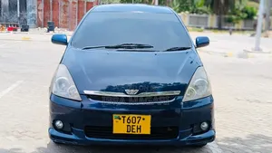 Toyota Wish 2006 Blue
