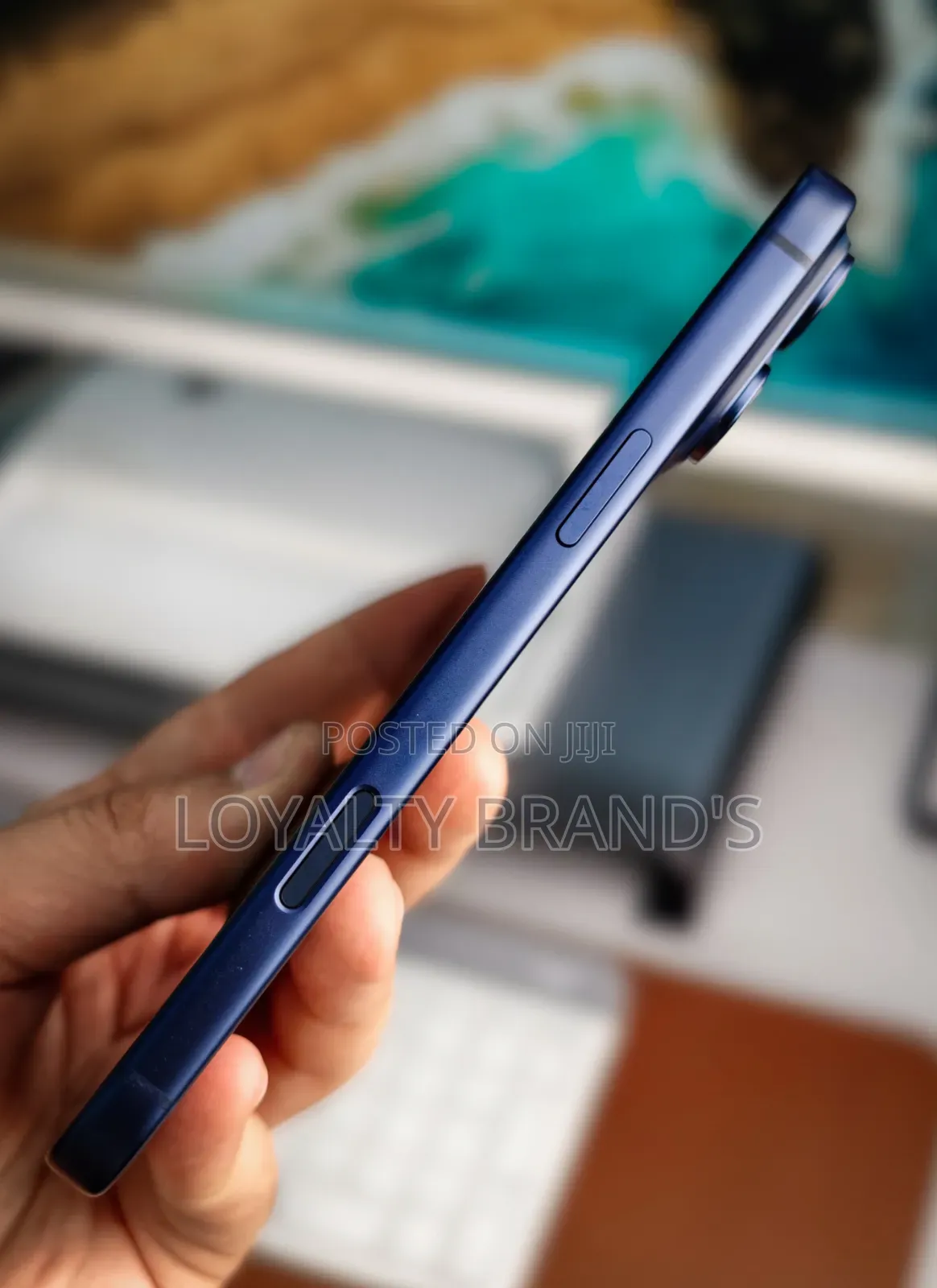 New Apple iPhone 17 Pro Max 1 TB Blue