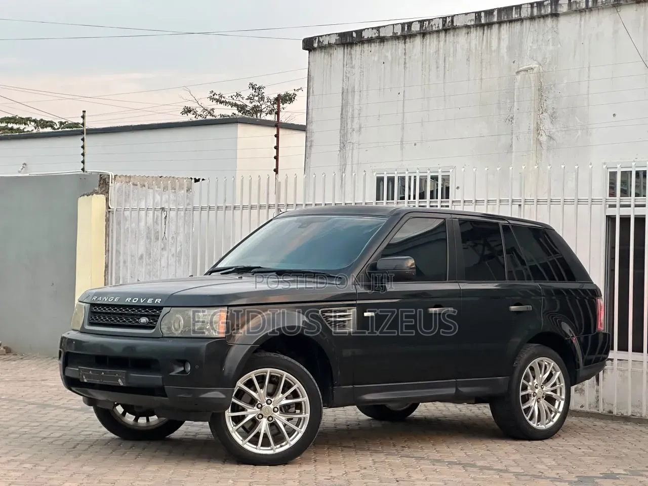 Land Rover Range Rover Sport 2011 Black
