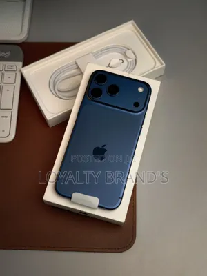 New Apple iPhone 17 Pro 256 GB Blue
