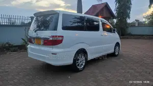 Toyota Alphard 2.4 Petrol AWD 2003 White