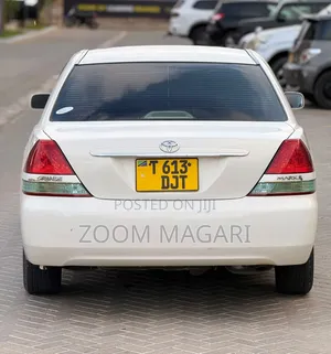 Toyota Mark II 2002 Pearl