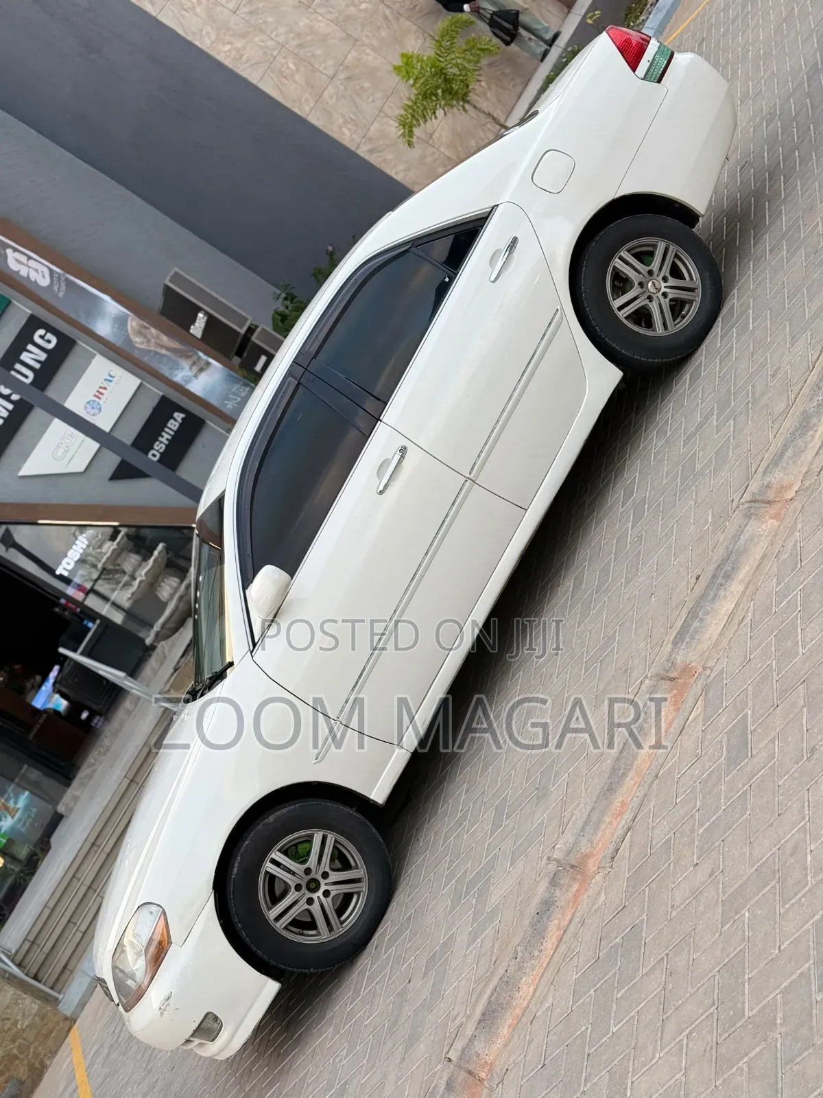 Toyota Mark II 2002 Pearl