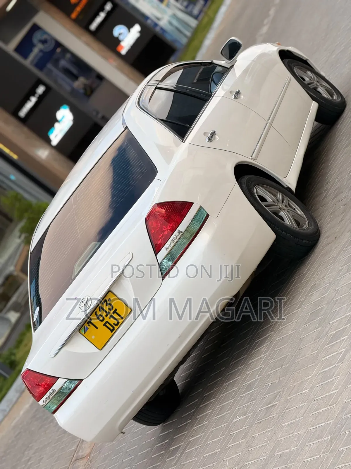 Toyota Mark II 2002 Pearl