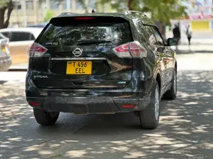 Nissan X-Trail 2014 Black