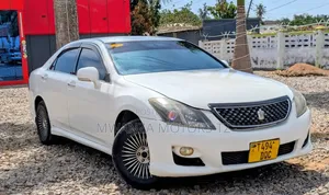 Toyota Crown 2008 Off white