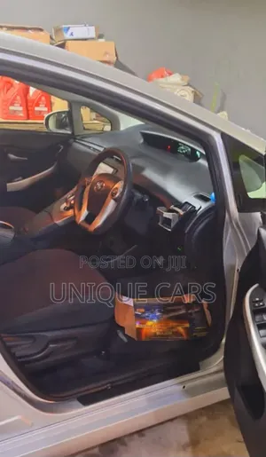 Toyota Prius 2012 Silver
