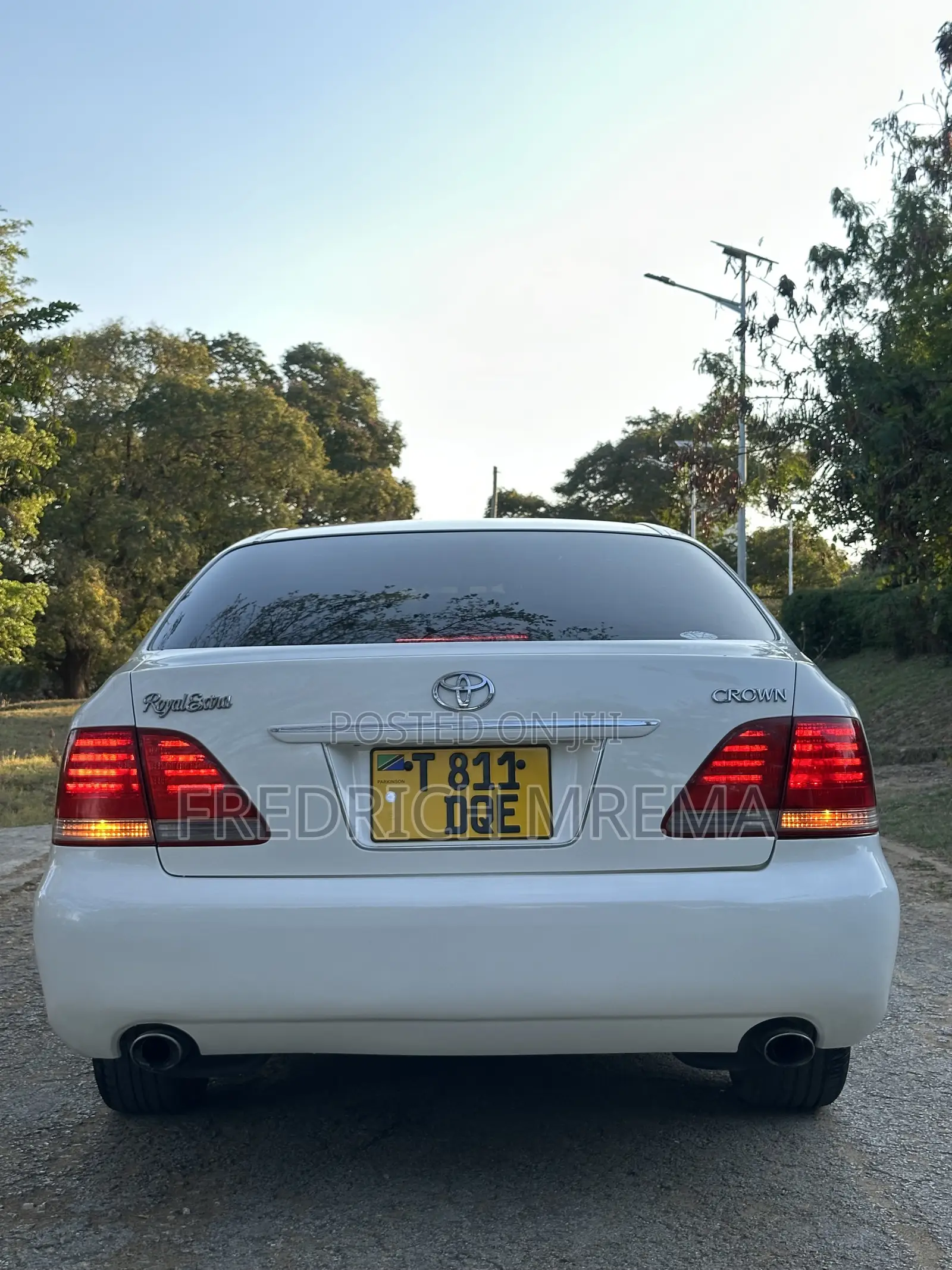 Toyota Crown 2004 White