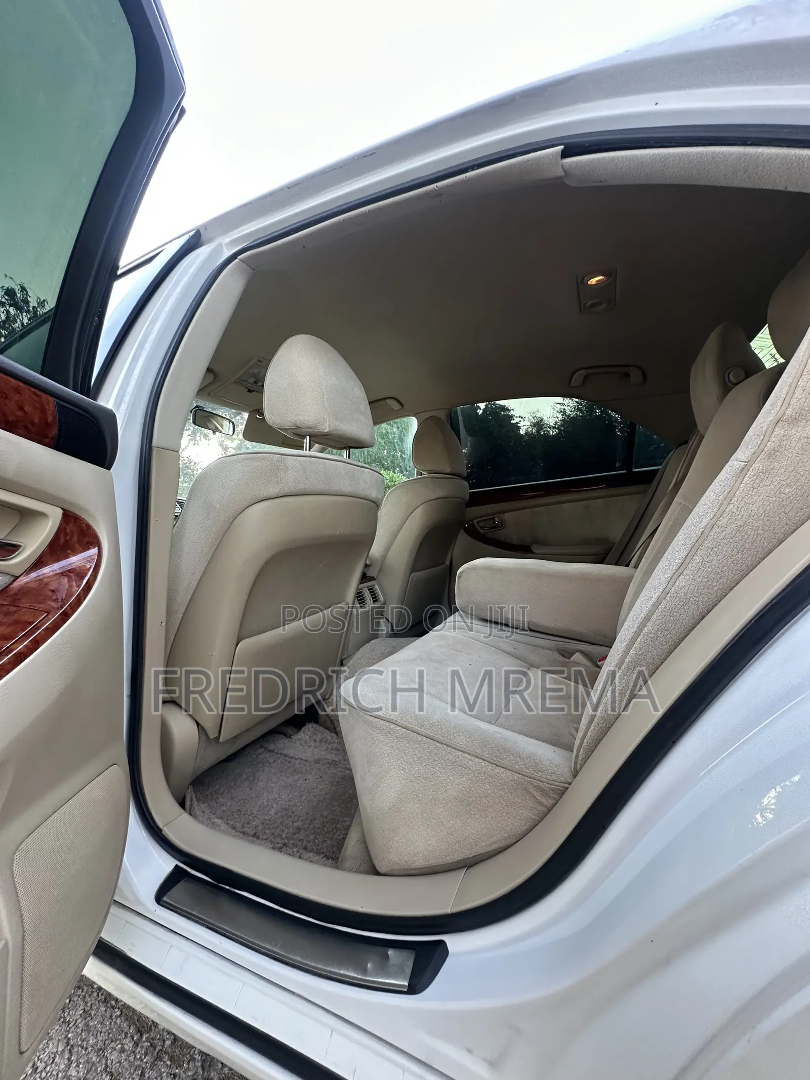 Toyota Crown 2004 White