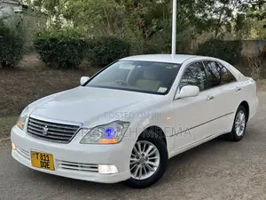 Toyota Crown 2004 White