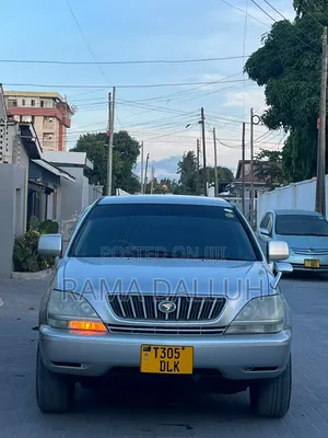 Toyota Harrier 2002 Silver