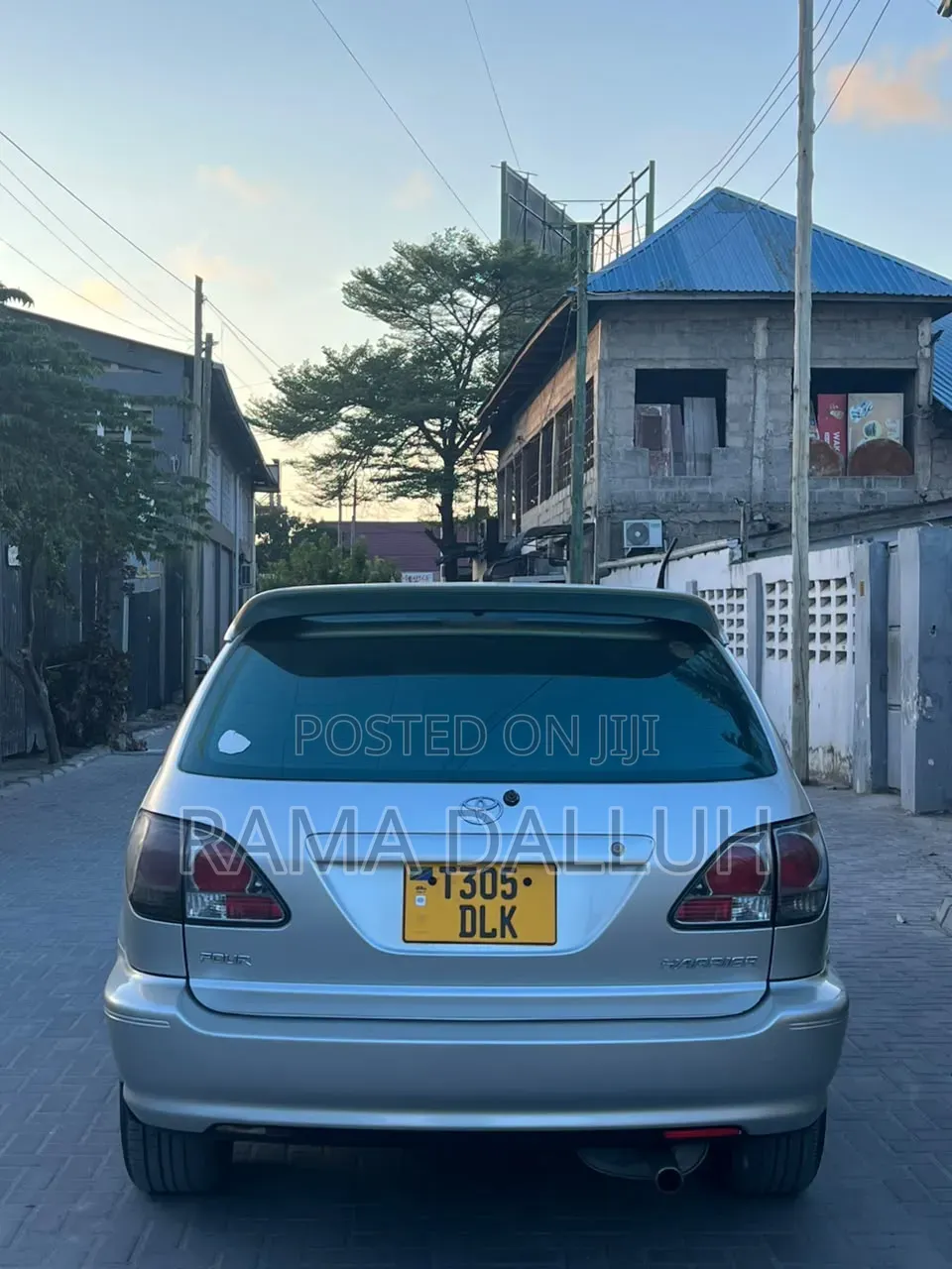 Toyota Harrier 2002 Silver