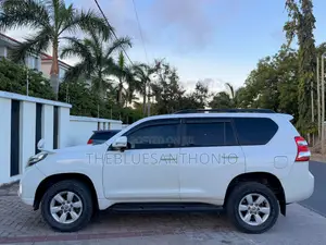 Toyota Land Cruiser Prado 2.8 D-4D 2016 Pearl