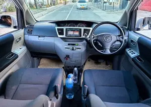 Toyota Noah 2009 White
