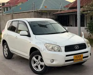 Toyota RAV4 2007 White