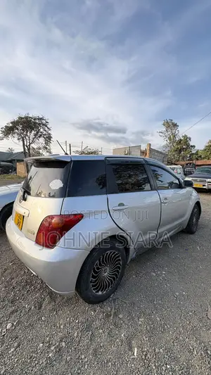 Toyota IST 2004 Gray
