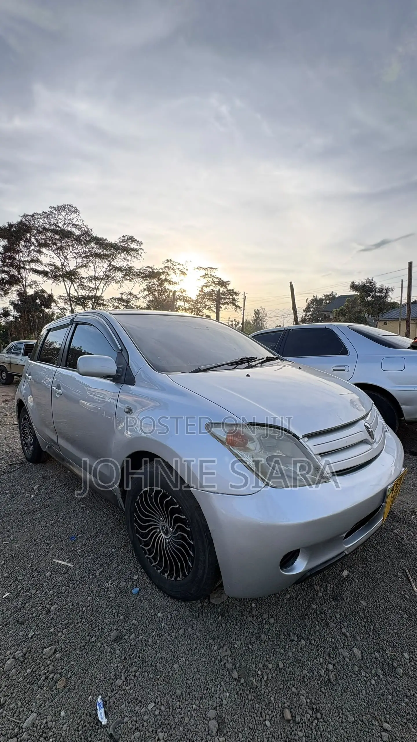 Toyota IST 2004 Gray