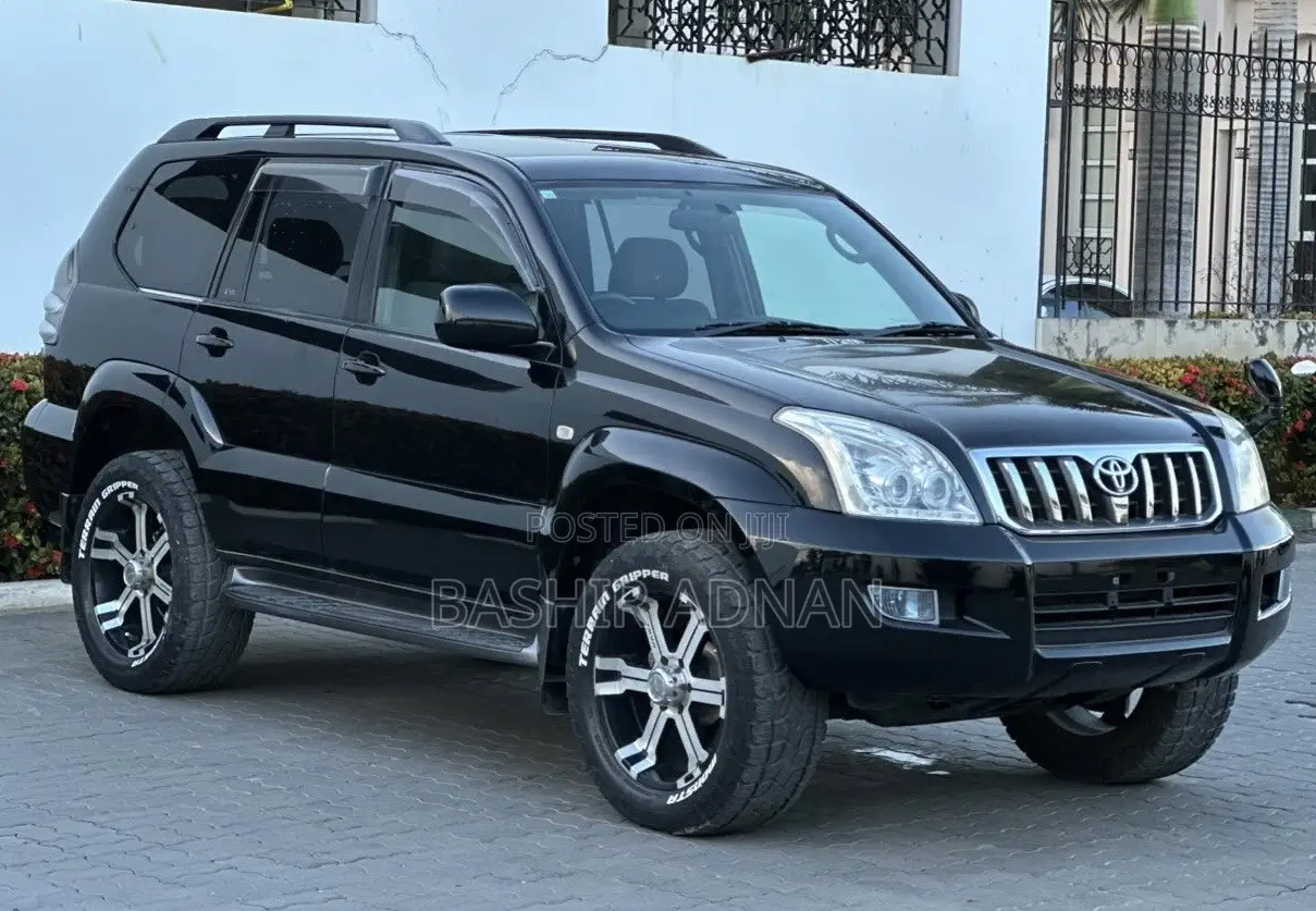 Toyota Land Cruiser Prado 2006 Black