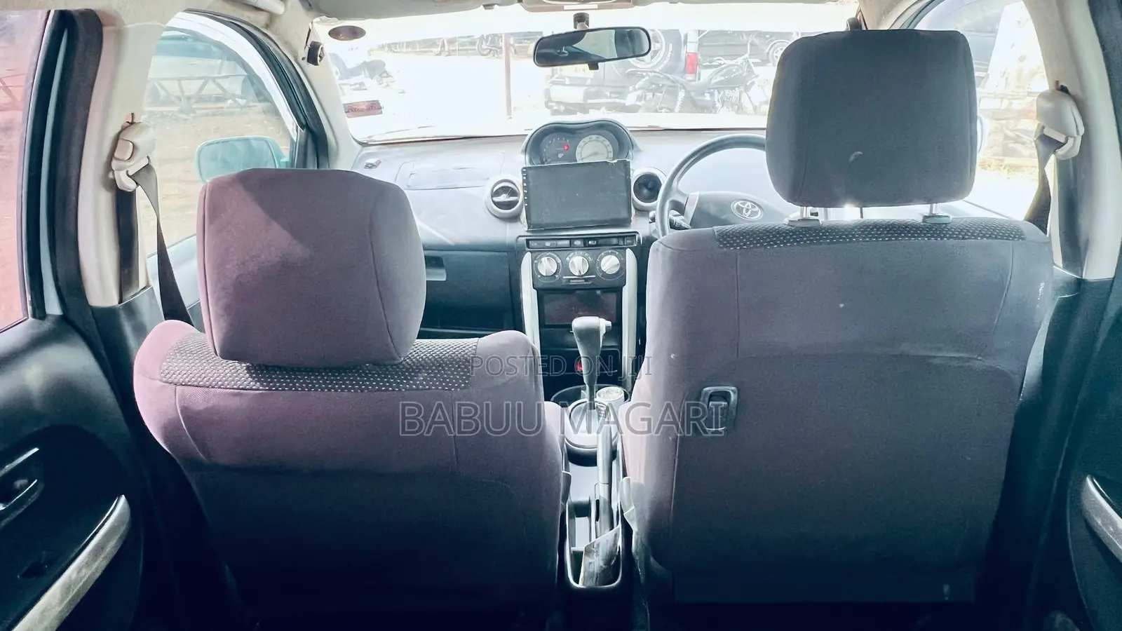 Toyota IST 2004 Blue