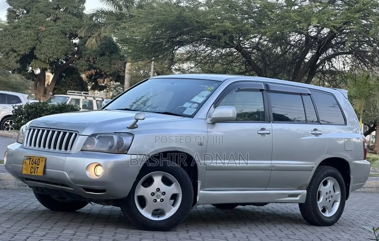 Toyota Kluger 2004 Silver