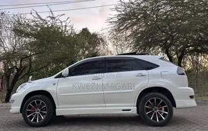 Toyota Harrier 2006 White