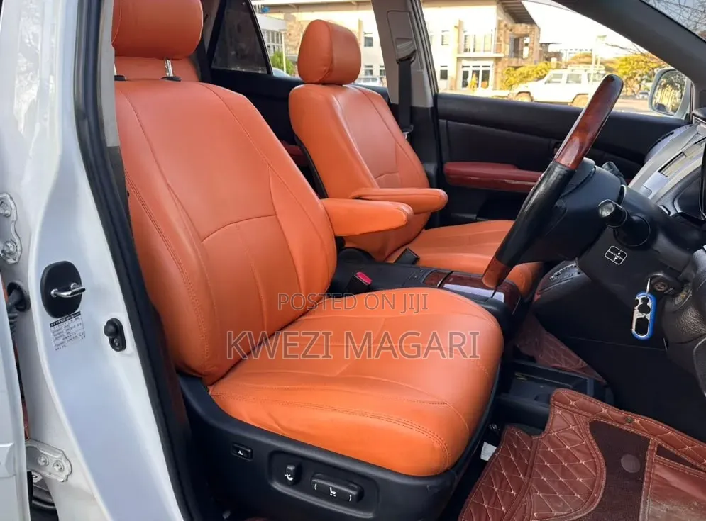 Toyota Harrier 2006 White