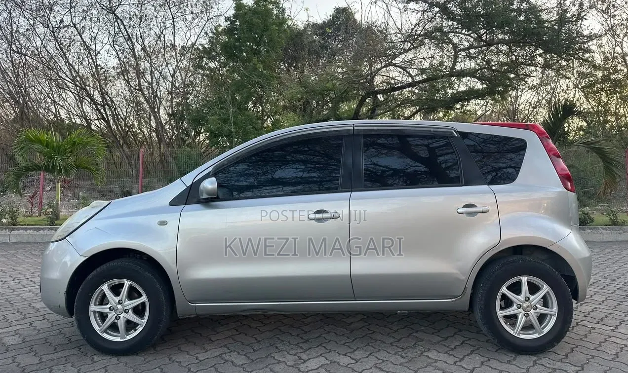 Nissan Note 2007 Silver