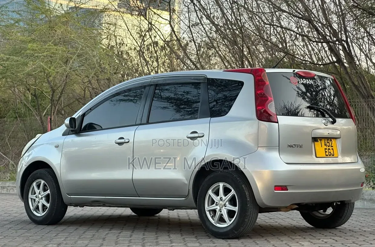 Nissan Note 2007 Silver