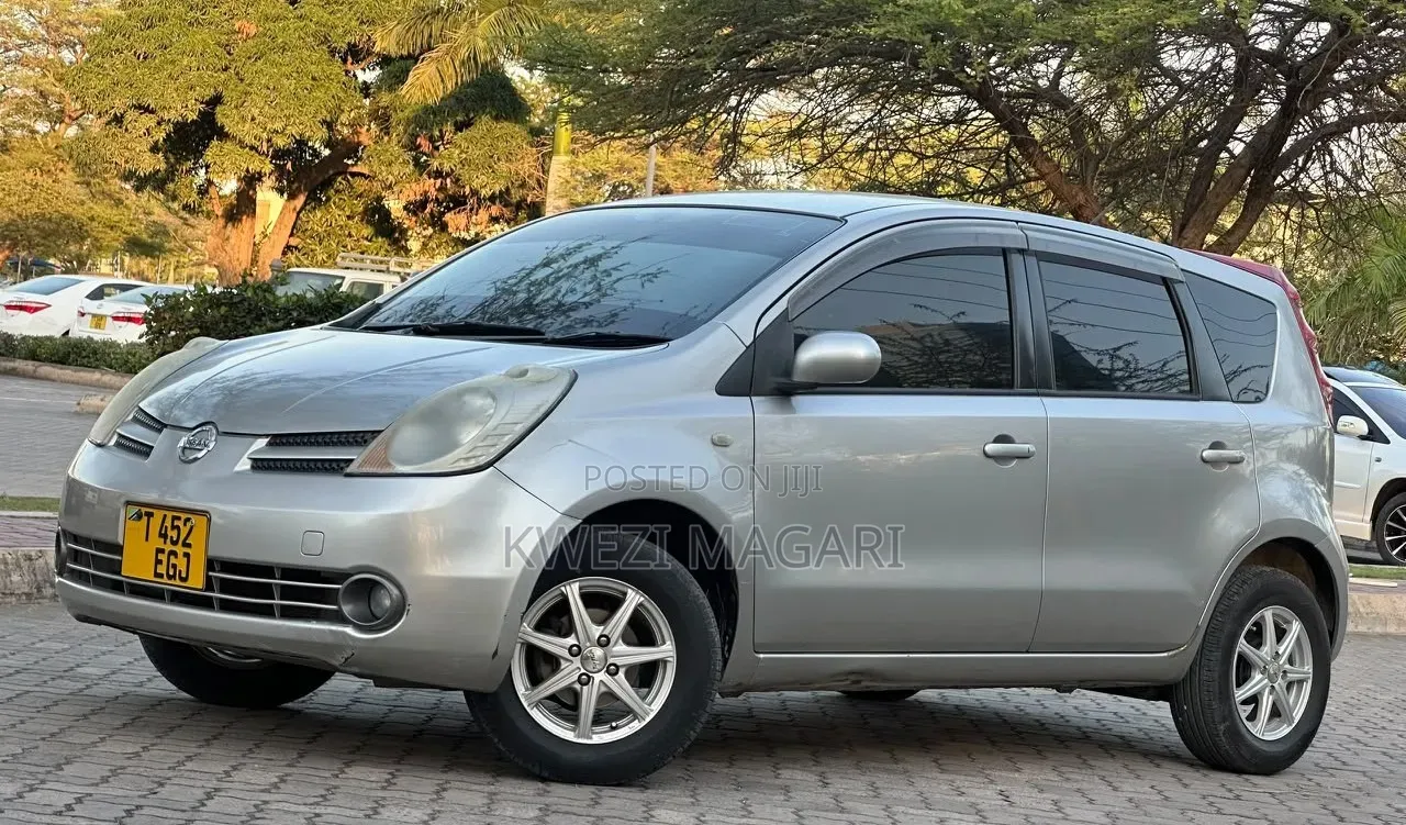 Nissan Note 2007 Silver