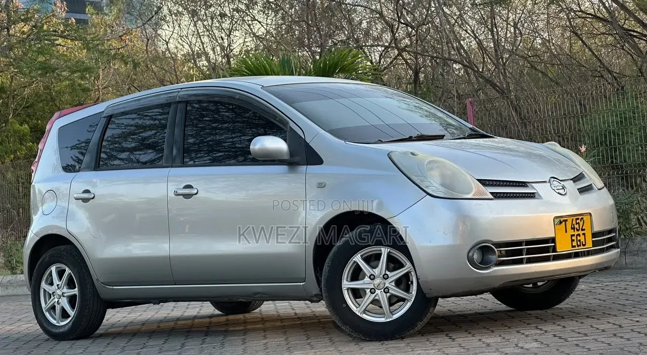 Nissan Note 2007 Silver
