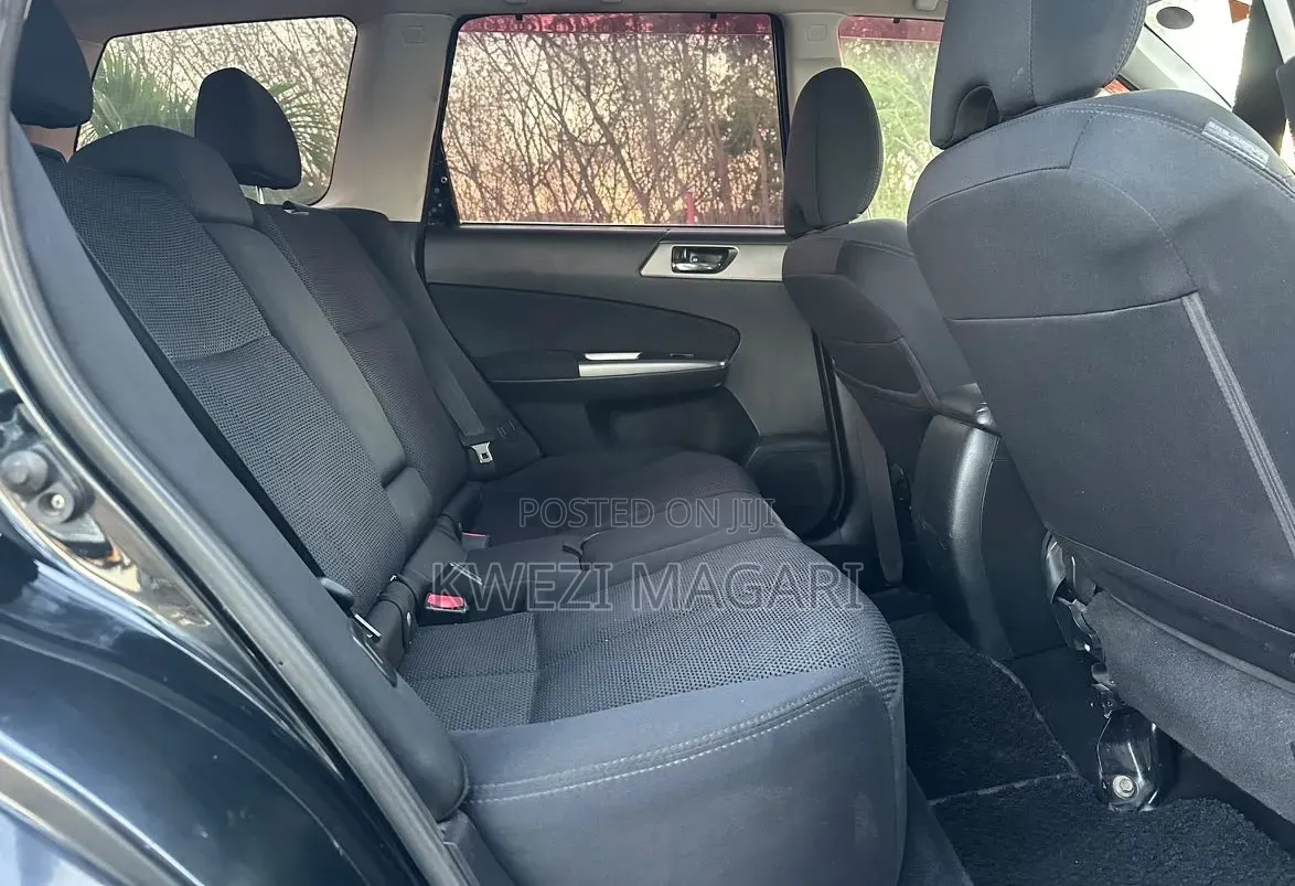 Subaru Forester 2010 Black