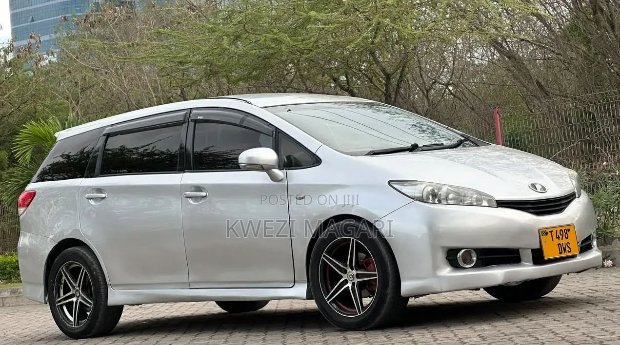 Toyota Wish 2009 Silver