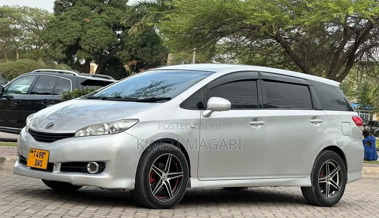 Toyota Wish 2009 Silver