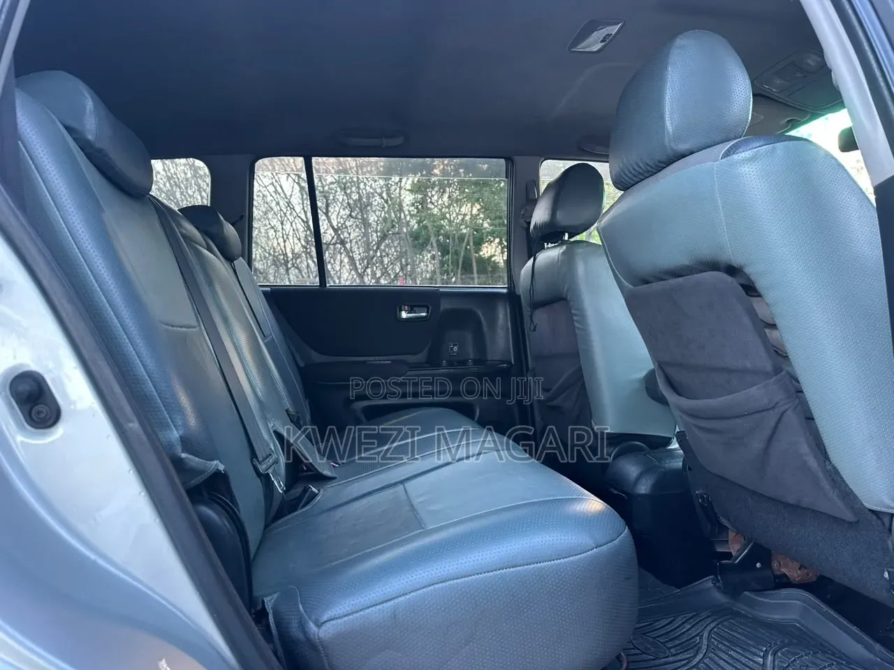 Toyota Kluger 2004 Silver