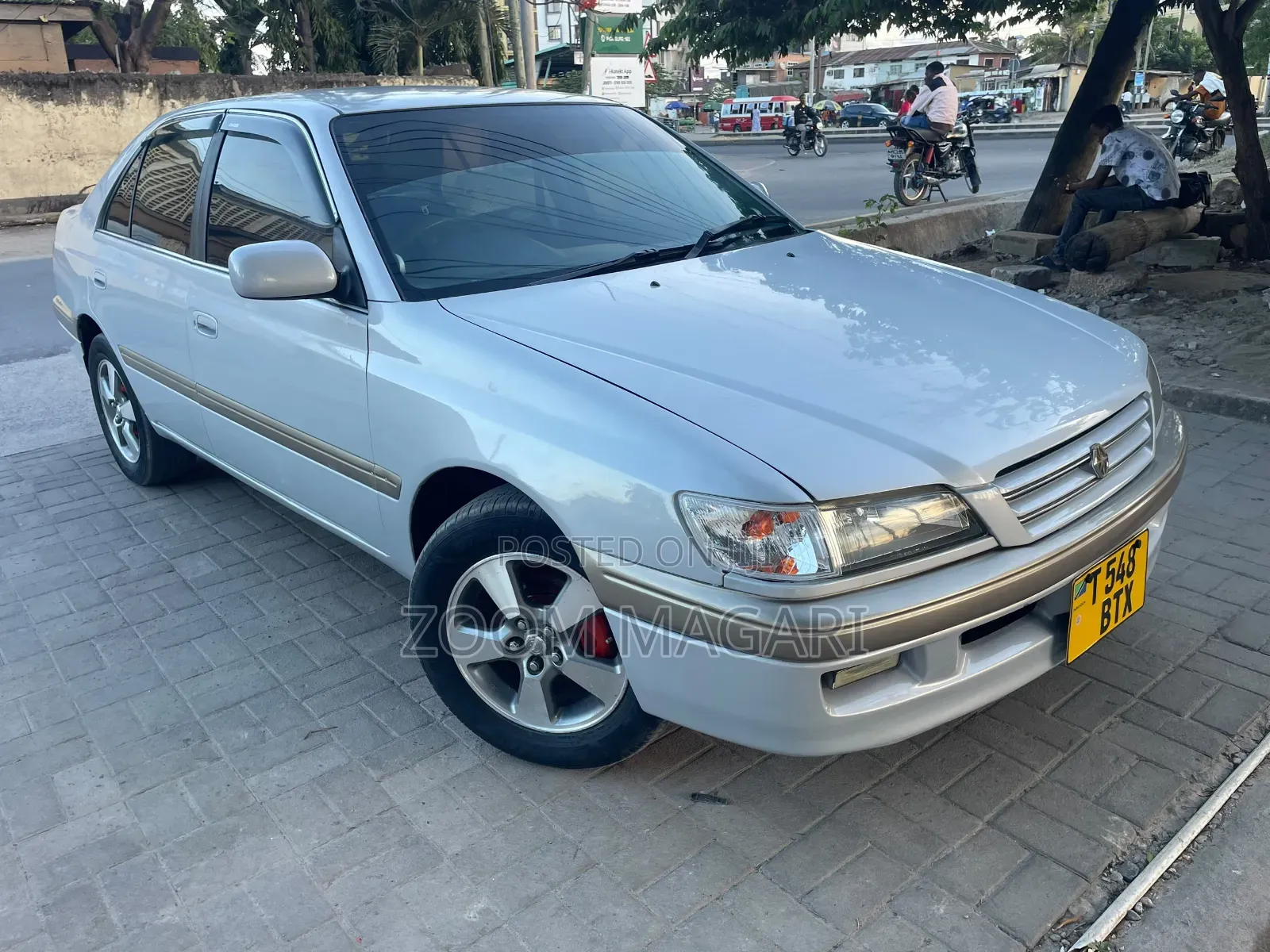 Toyota Corolla 2002 Silver