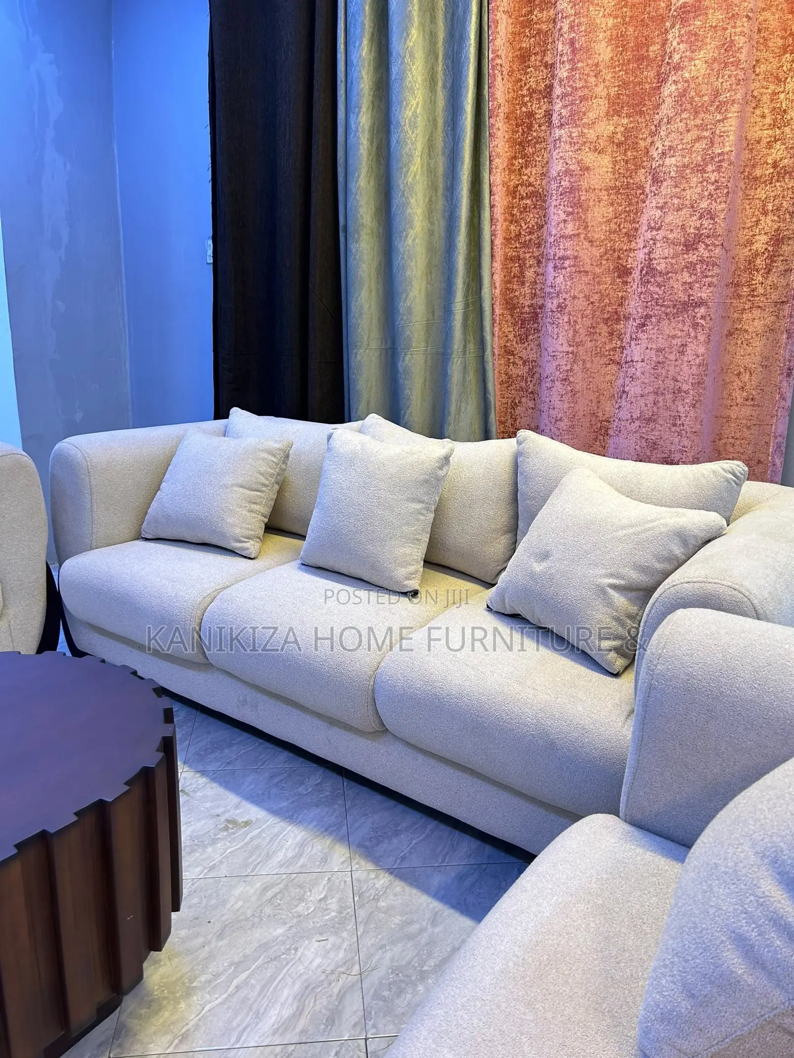 Modern Sofa Sets Ya 3,2,1,1 Zipo Tayar