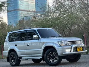 Toyota Land Cruiser Prado 3.0 D-4D 3dr 2001 Silver