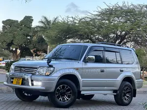 Toyota Land Cruiser Prado 3.0 D-4D 3dr 2001 Silver